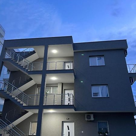 Vila Kledi Shëngjin Exterior foto