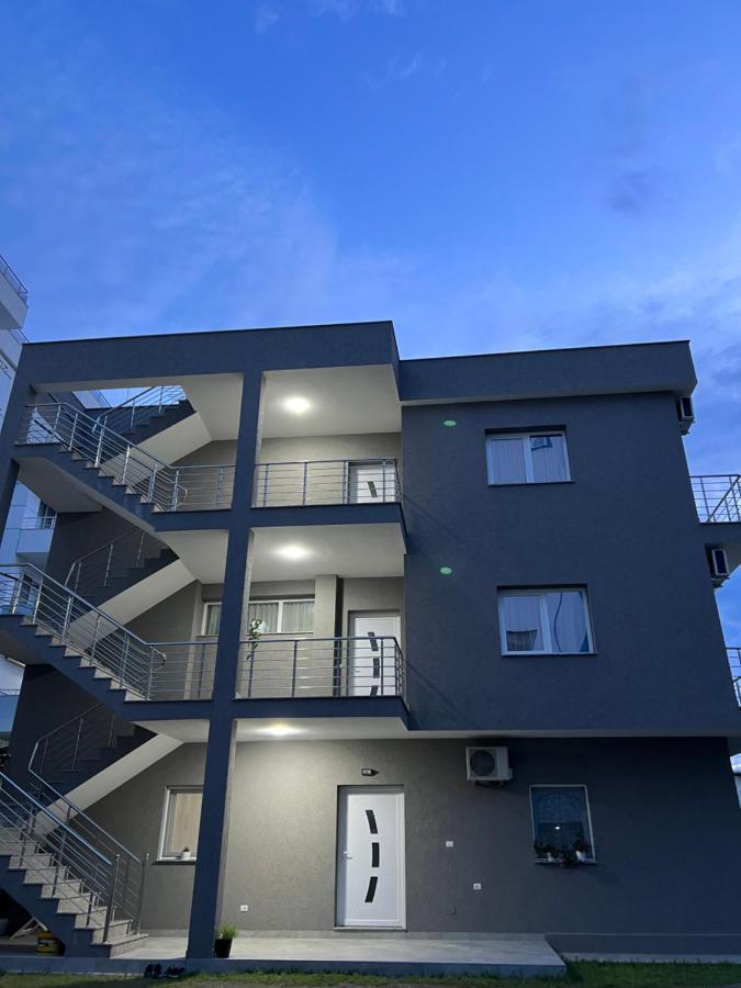 Vila Kledi Shëngjin Exterior foto